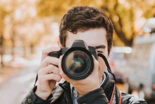 Başlangıç Seviyesi Fotoğrafçılık Kursları: Hangi Temeller Önemli?